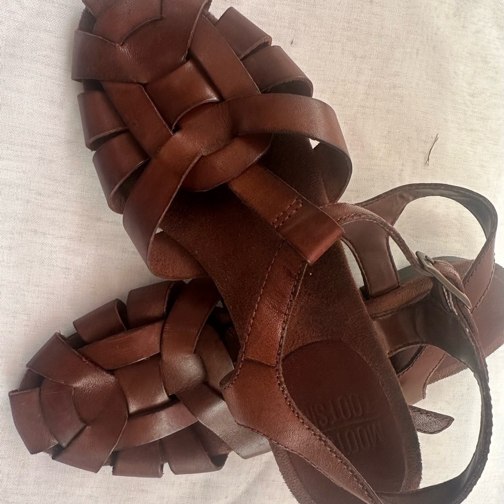 Mootsies Tootsies Brown Strappy Sandals soez 6 1/2 #5 - Picture 5 of 8